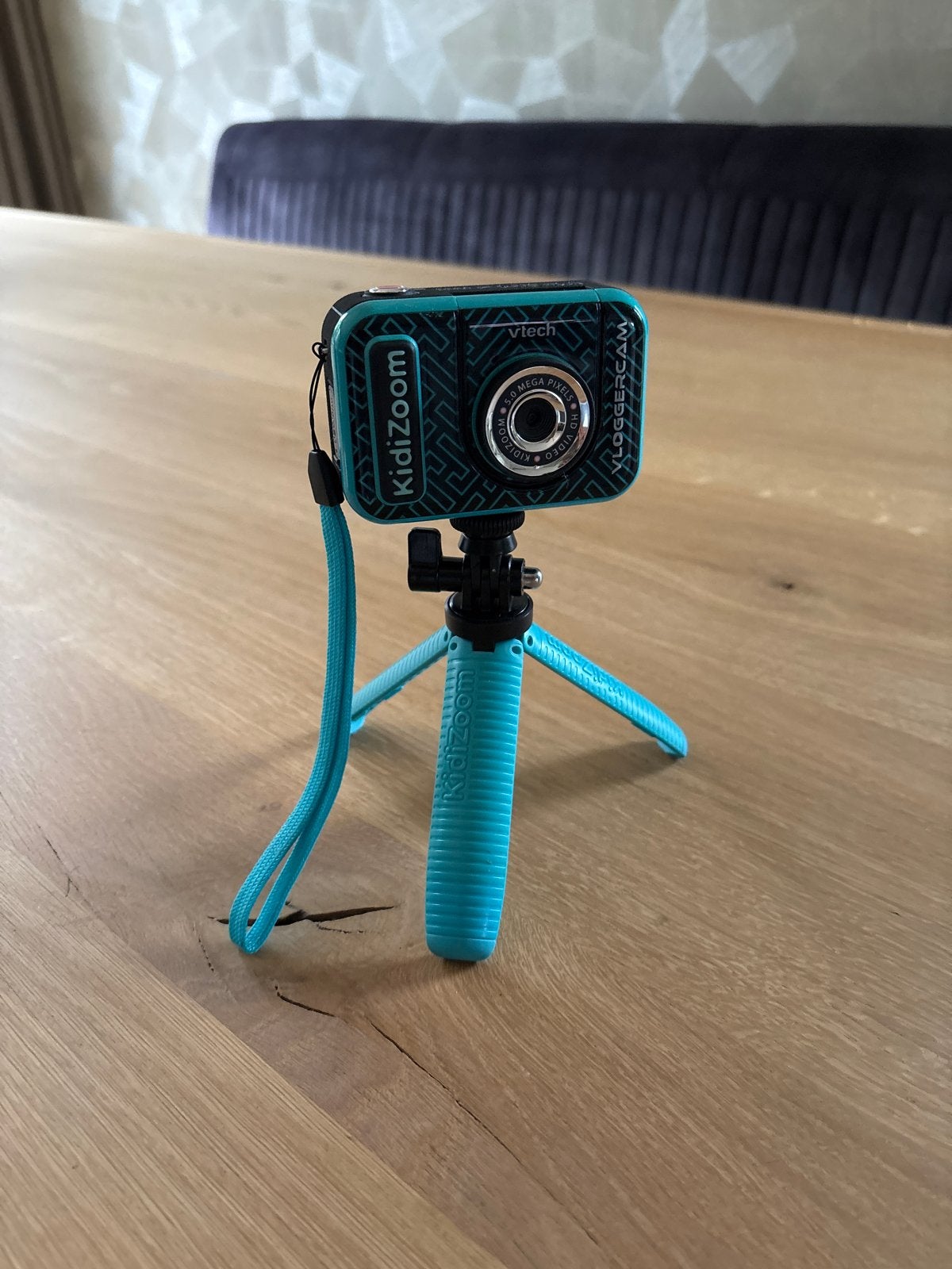 VTech KidiZoom Vloggercam met statief, Kinderen en Baby's, Speelgoed | Vtech, Ophalen of Verzenden, Zo goed als nieuw, 6 jaar of ouder