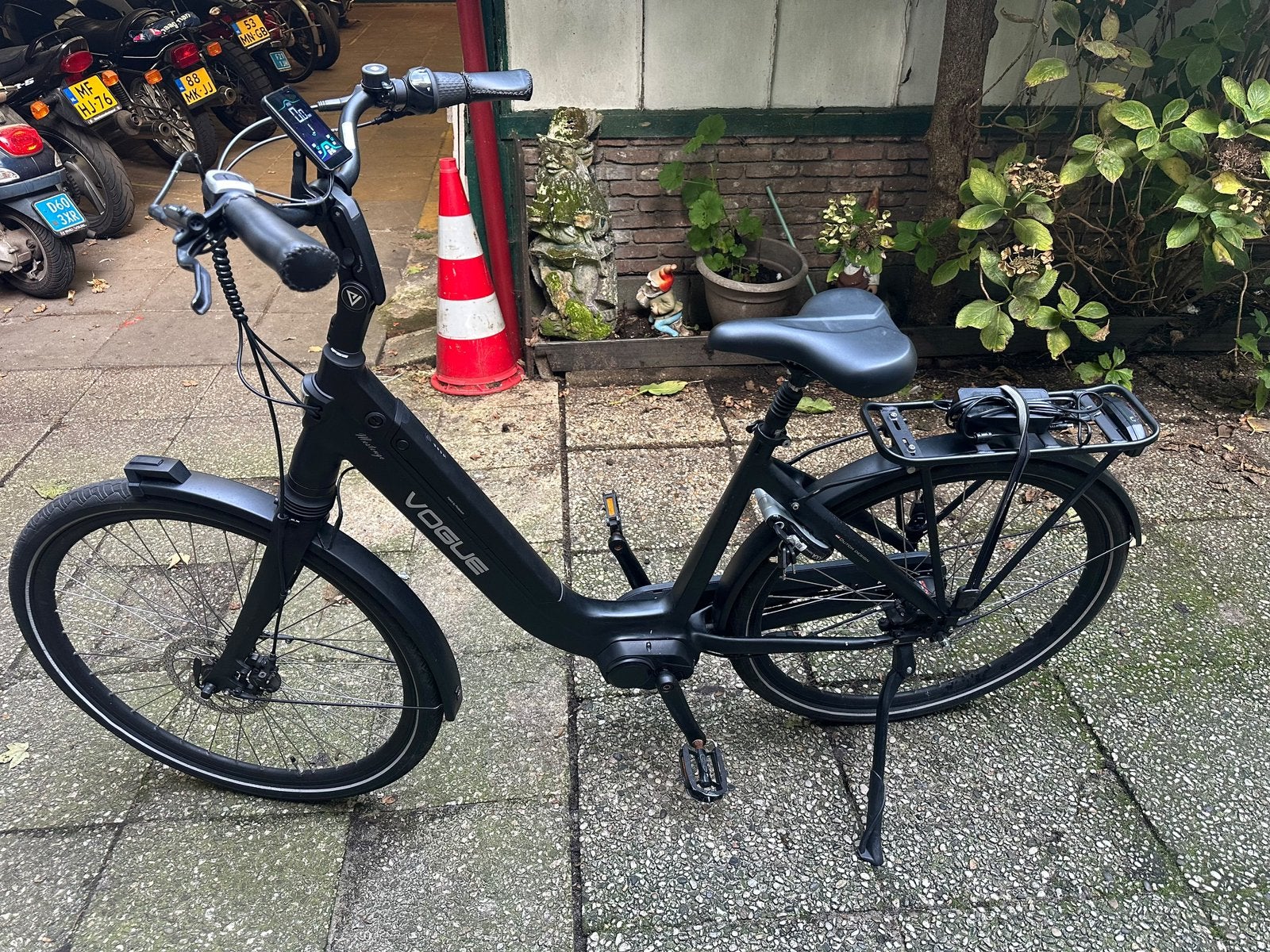 Vogue Mestengo Elektrische fiets, Zo goed als nieuw, 51 tot 55 cm, 50 km per accu of meer, Ophalen