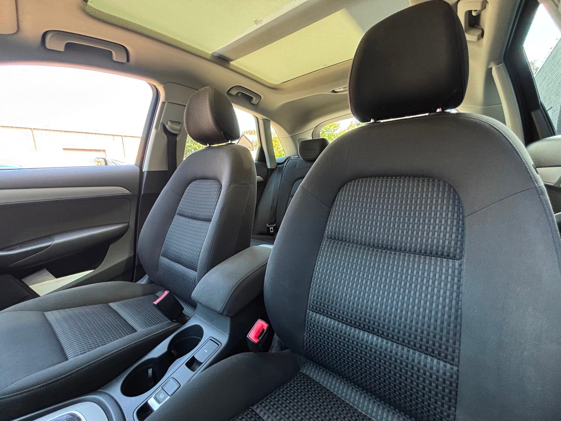 Foto 9 van Audi Q3 2.0 TFSI Quattro Automaat | Pano | Stoelverw. | Trek