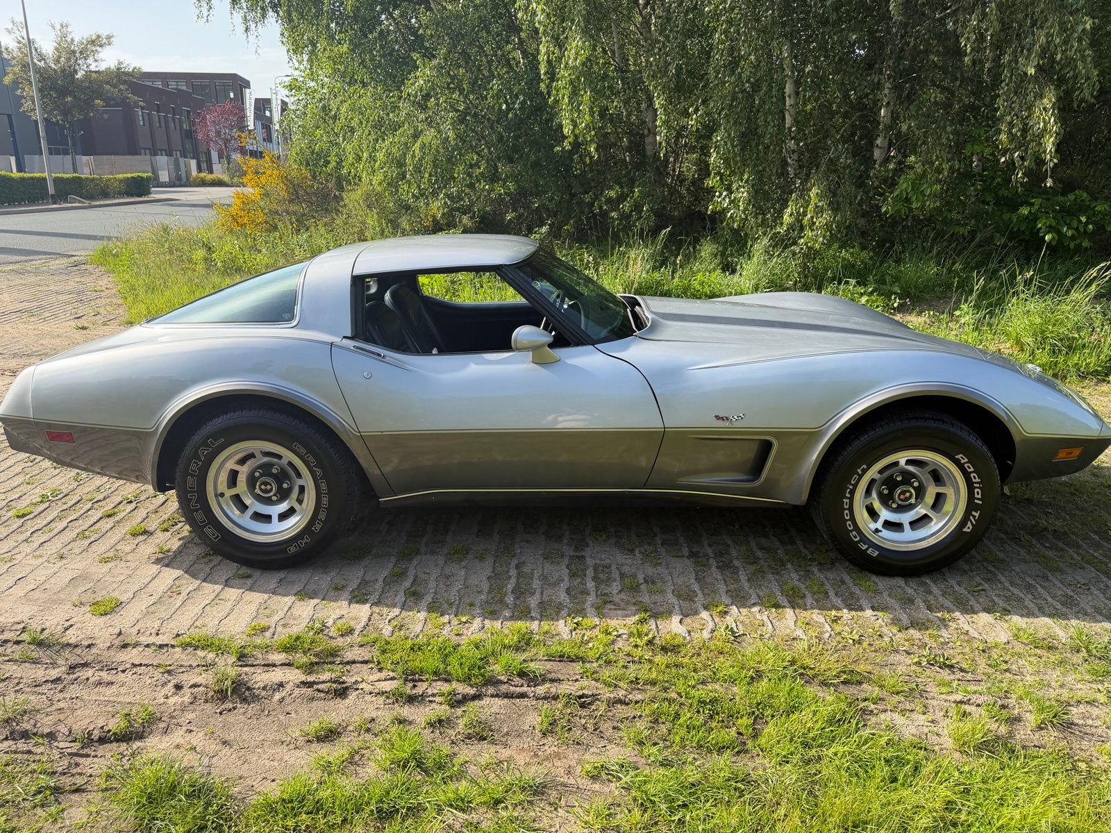 Chevrolet Corvette 5.7 AUT 1978 Grijs, Auto's, Chevrolet, Automaat, 8 cilinders, Cabriolet, Origineel Nederlands