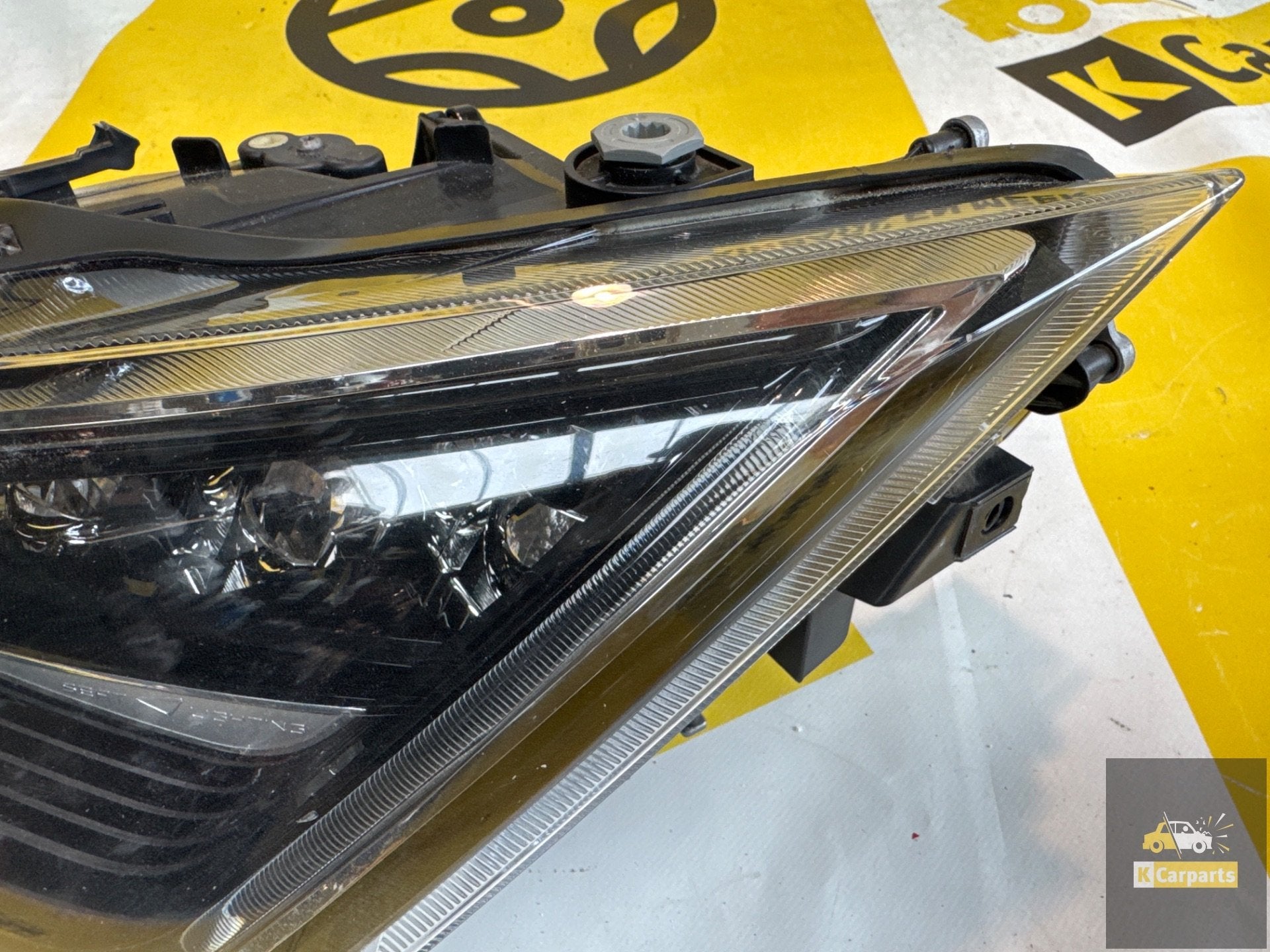 Koplamp Seat Ibiza V/Arona 6F Full LED links 6f1941007C, Auto-onderdelen, Verlichting, Info@fabrikant.eu, Fabrikantstraat 1
1000 AA  Amsterdam, NL
