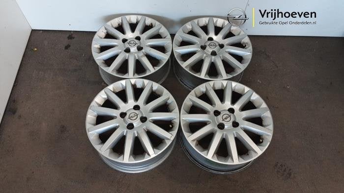 Velgen set van een Opel Tigra (Tigra 05-), Gebruikt, -, -, Ophalen of Verzenden