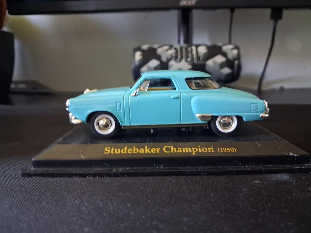 Studebaker Champion (1950) modelauto, Hobby en Vrije tijd, Modelauto's | Overige schalen, Verzenden