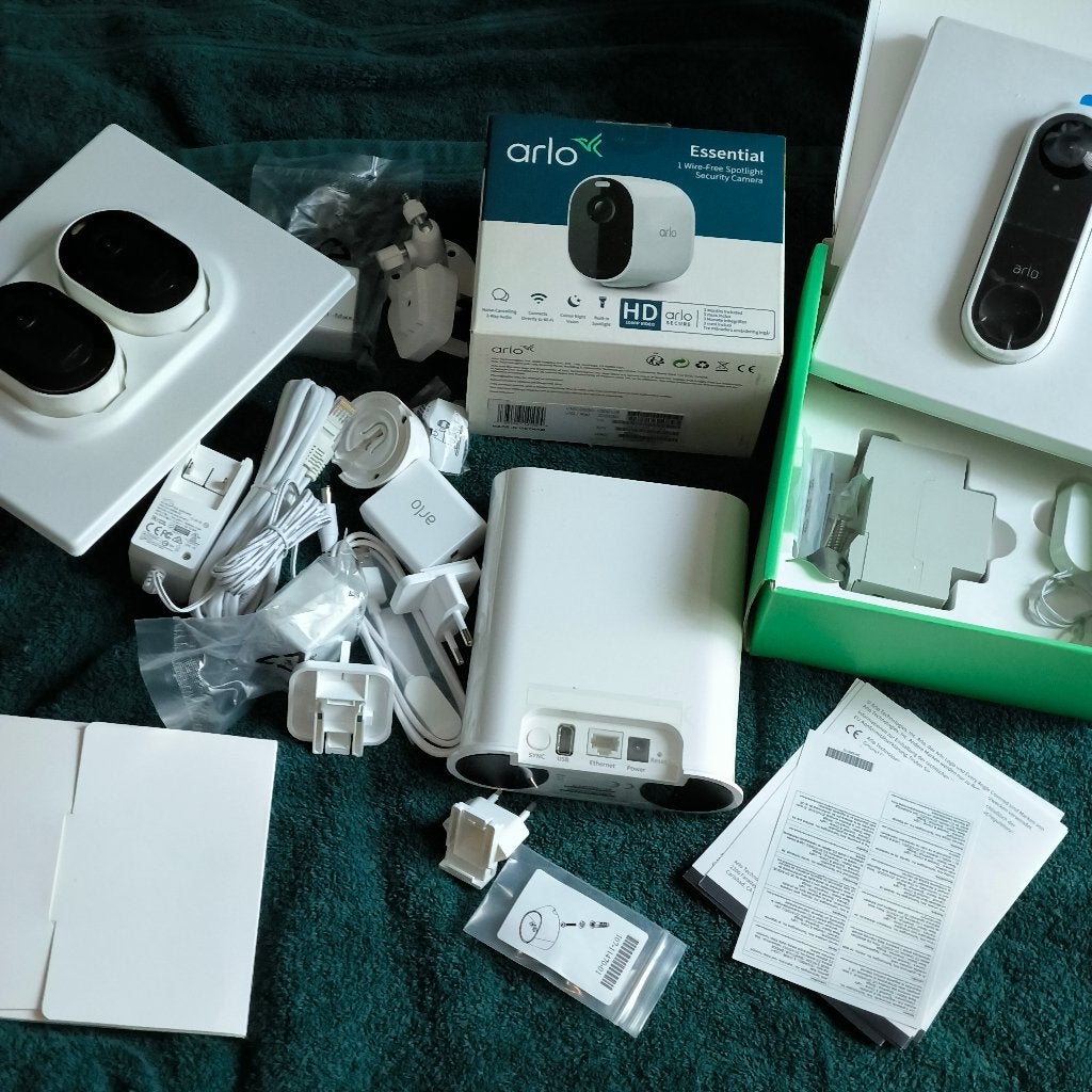 Nieuwe Arlo WiFi Camera Kit, Verzenden, Nieuw