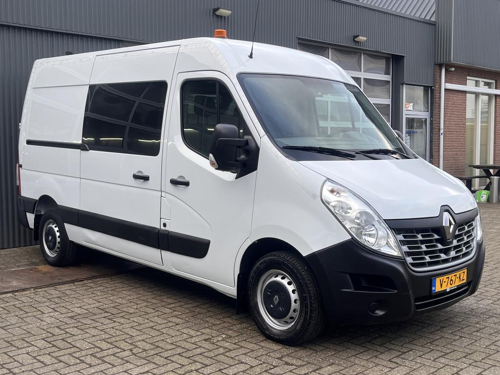 Renault Master T35 2.3 dCi L2H2 146PK Euro 6 Airco Cruise co, Voorwielaandrijving, 145 pk, Stof, Gebruikt
