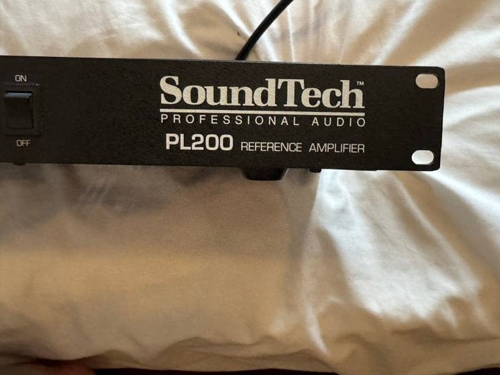 SoundTech PL200 Referentie Versterker, Audio, Tv en Foto, Versterkers en Receivers, Zo goed als nieuw, 120 watt of meer, Stereo