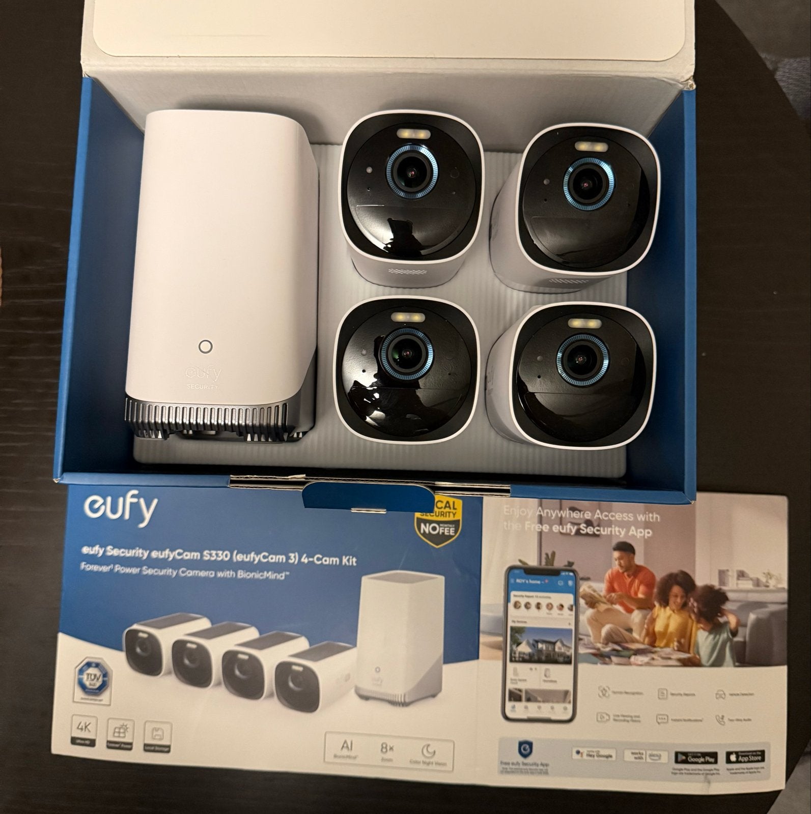 EufyCam S330 4K 4-Cam Kit + HomeBase 3 - Zo goed als nieuw, Ophalen of Verzenden, Zo goed als nieuw, Buitencamera