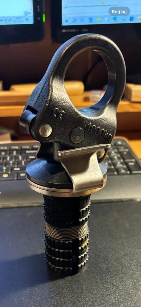 Snelspanner voor houtenbalken., Ophalen, Zo goed als nieuw