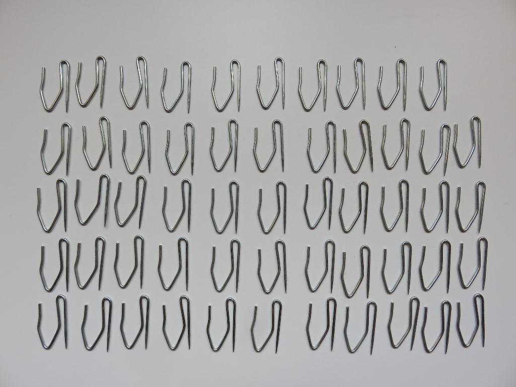 54 gordijnhaken, prikhaken, 100 tot 150 cm, Haken, Ophalen of Verzenden, Zo goed als nieuw