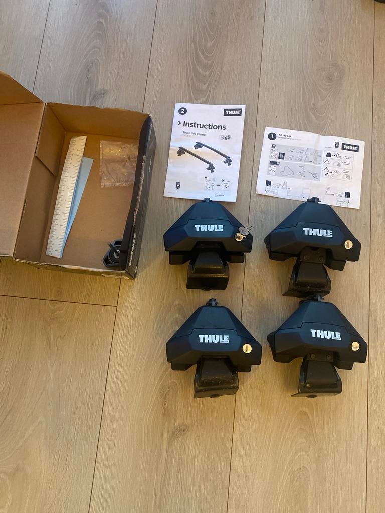 Thule Dakdragers Peugeot 3008 / 5008, Auto diversen, Dakdragers, Gebruikt, Ophalen of Verzenden