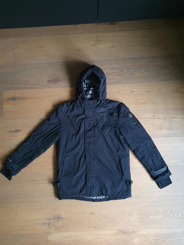 Zwarte winterjas / skijas van Petrol Industries maat 152, Kinderen en Baby's, Kinderkleding | Maat 152, Gebruikt, Jongen, Jas