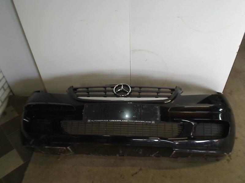 Bumper Voor Mercedes-Benz A (W169) (2004-09/2012-06), Gebruikt, Mercedes-Benz AG, Mercedes-Benz, Mercedesstraße 120, Stuttgart 70372, , Duitsland