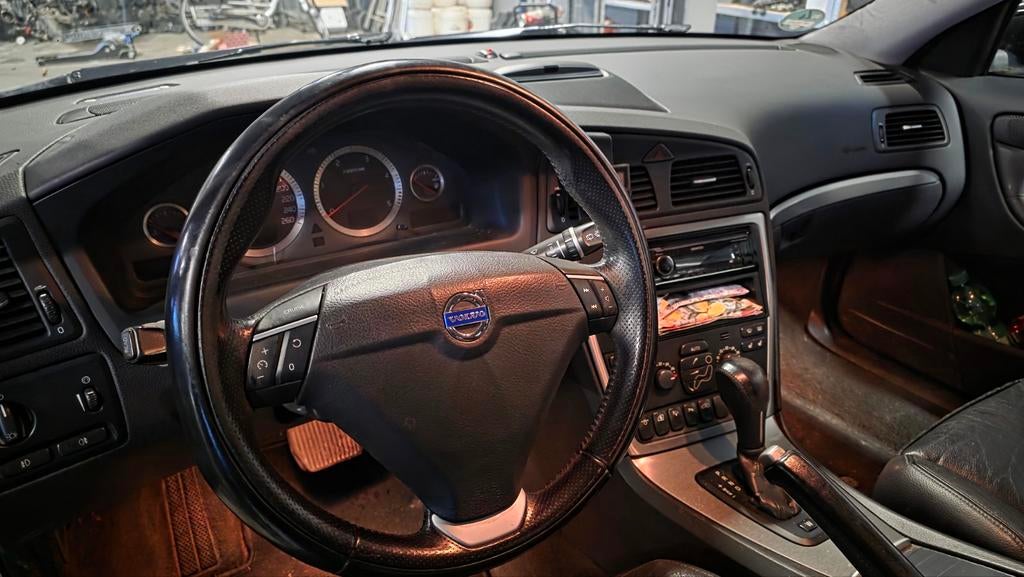 Stuurwiel Volvo V70 in nette staat, Auto-onderdelen, Interieur en Bekleding, Ophalen of Verzenden, Volvo