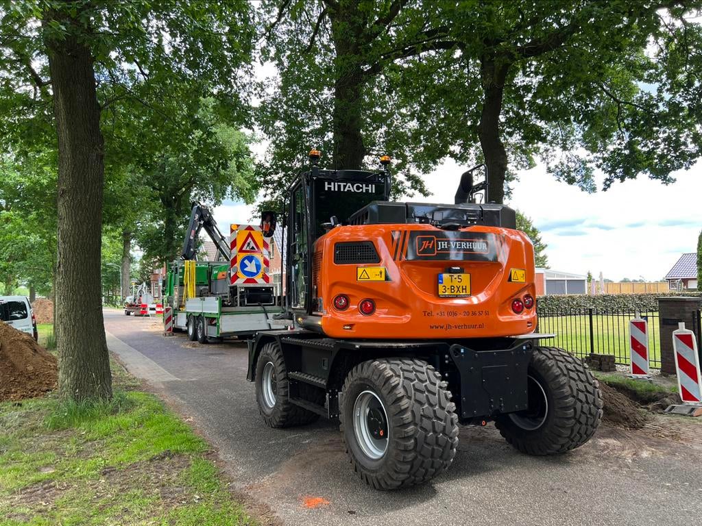 Mobiele kraan te huur!, Zakelijke goederen, Machines en Bouw | Kranen en Graafmachines, Ophalen of Verzenden, Kraan