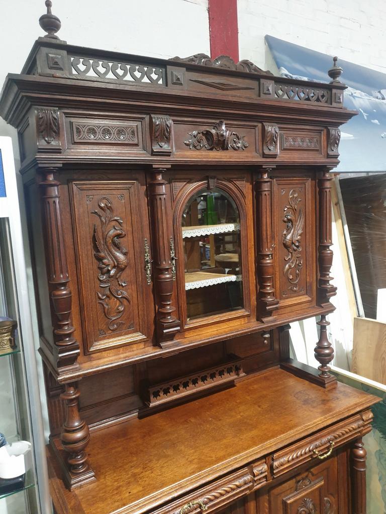 Hele nette Franse kuifkast Mechelse kast met originele detai, Ophalen