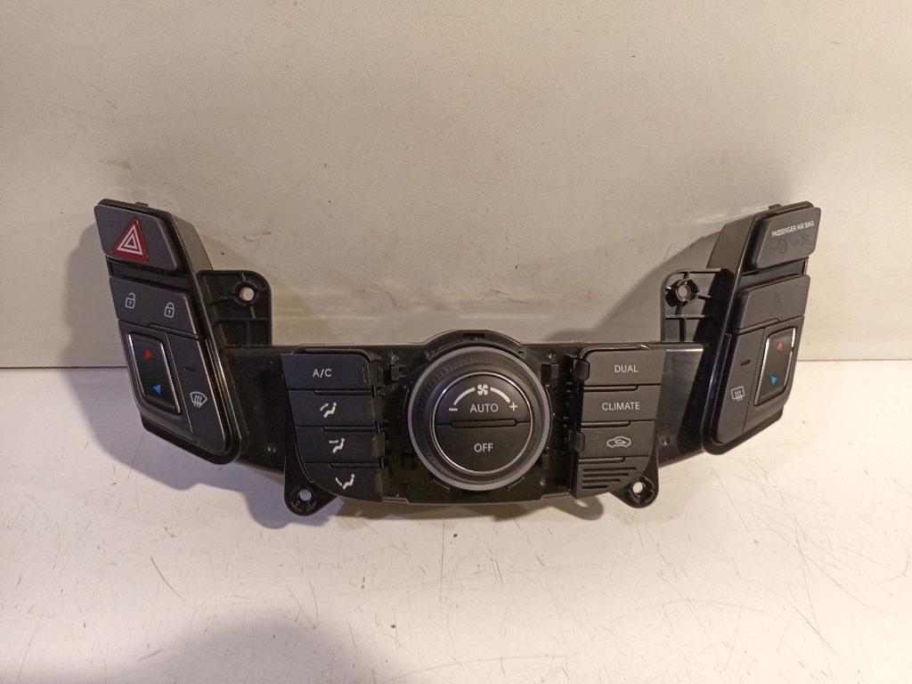 Bedieningspaneel kachel Hyundai i40, Onderdelen@venauto.nl, Van der Ven Autorecycling B.V., Gebruikt, Ettenseweg 76, 4706 PB Roosendaal, The Netherlands