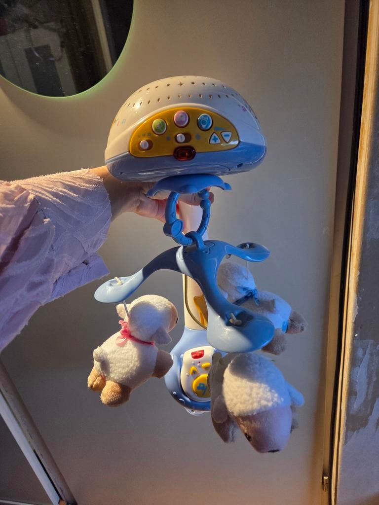 Vtech muziekmobiel en projector, Ophalen, Zo goed als nieuw, Mobiel