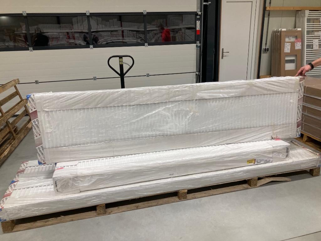 2x Thermrad Compact-4 Plus radiator 600 x 2600 type 22, 30 tot 80 cm, Hoog rendement (Hr), Radiator, Nieuw