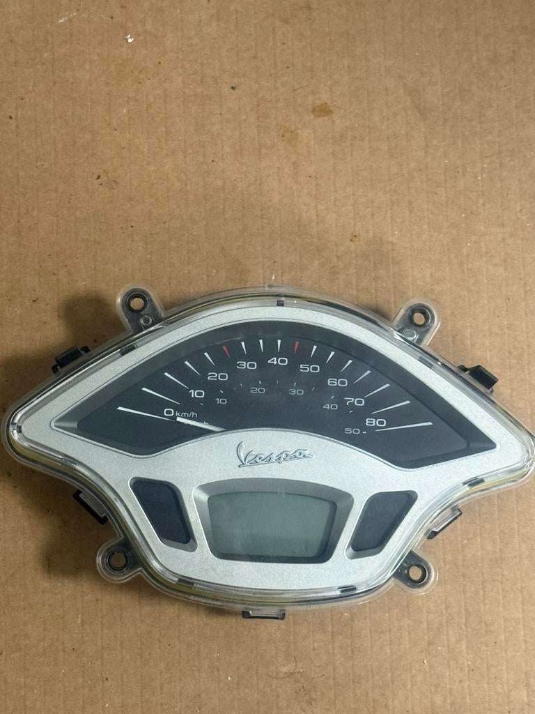 Vespa teller, Ophalen of Verzenden, Zo goed als nieuw