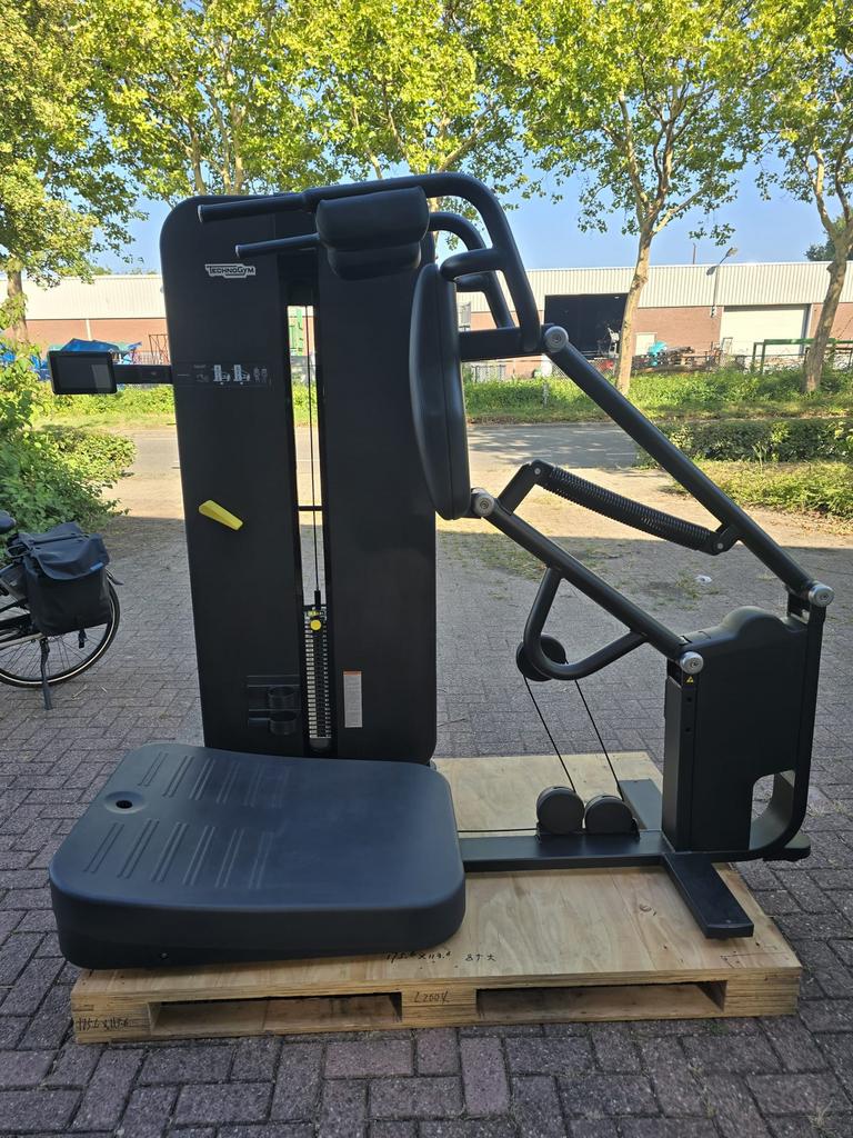 Technogym MK16 Artis Squat machine, Ophalen, Zo goed als nieuw, Overige typen