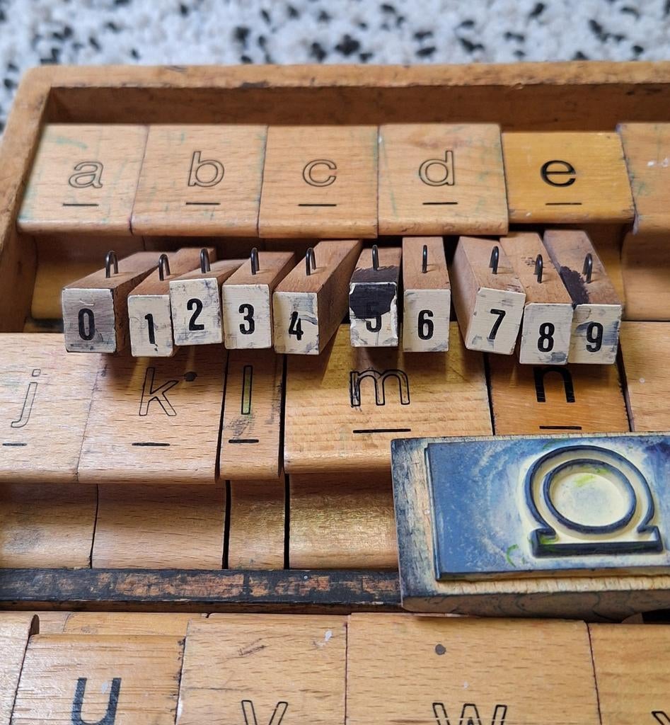 Schoolstempels, Hobby en Vrije tijd, Stempelen, Ophalen of Verzenden, Gebruikt, Houten stempel