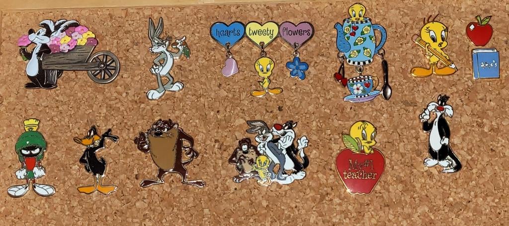 Fraaie originele Warner Bros Studio Store Looney Tunes pins, Verzenden, Looney Tunes, Zo goed als nieuw, Overige typen