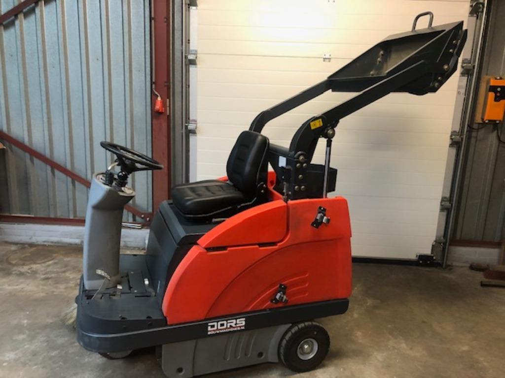 Veegmachine Hako Sweepmaster B980 RH bj.2015, Zakelijke goederen, Ophalen of Verzenden