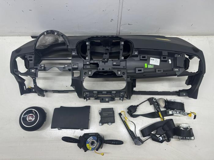 Airbag set + dashboard van een Fiat 500, Gebruikt, -, -, Ophalen of Verzenden