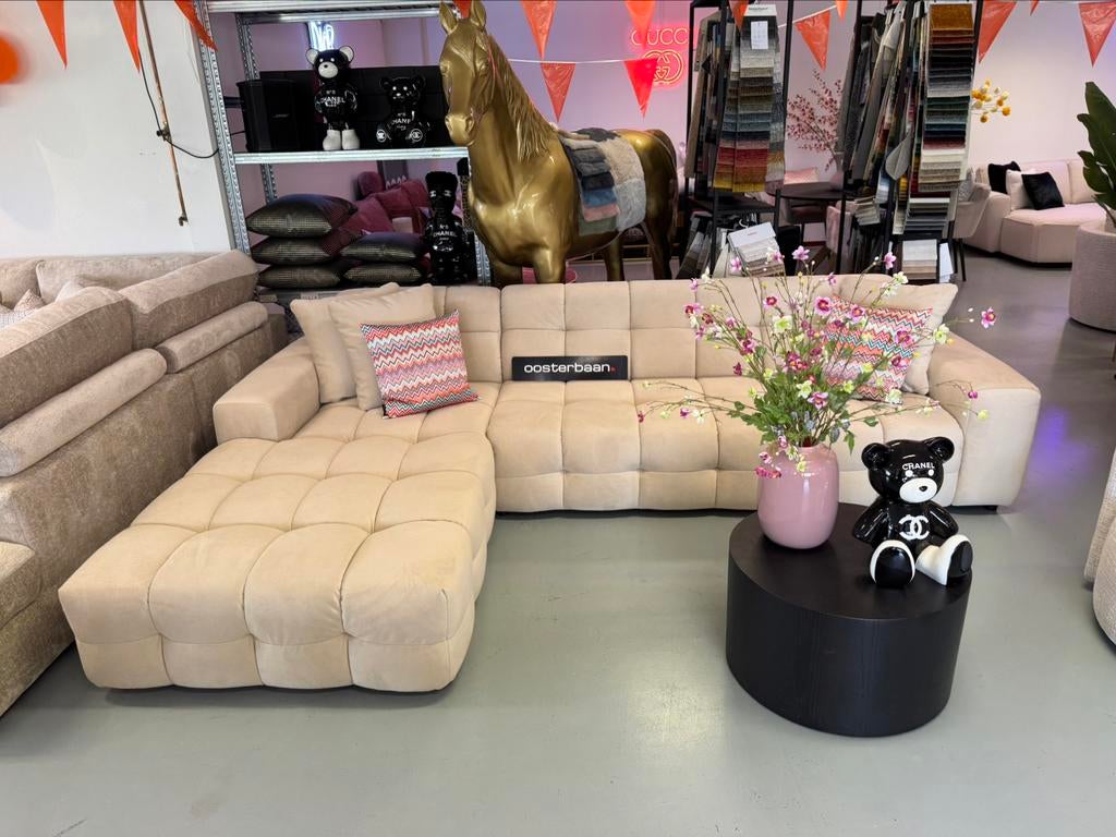 Luxe Loungebank Yently 200x300cm NIEUW - UNIEK - NEW, Huis en Inrichting, Banken | Bankstellen, Nieuw, Hoekbank, Vierpersoons of meer