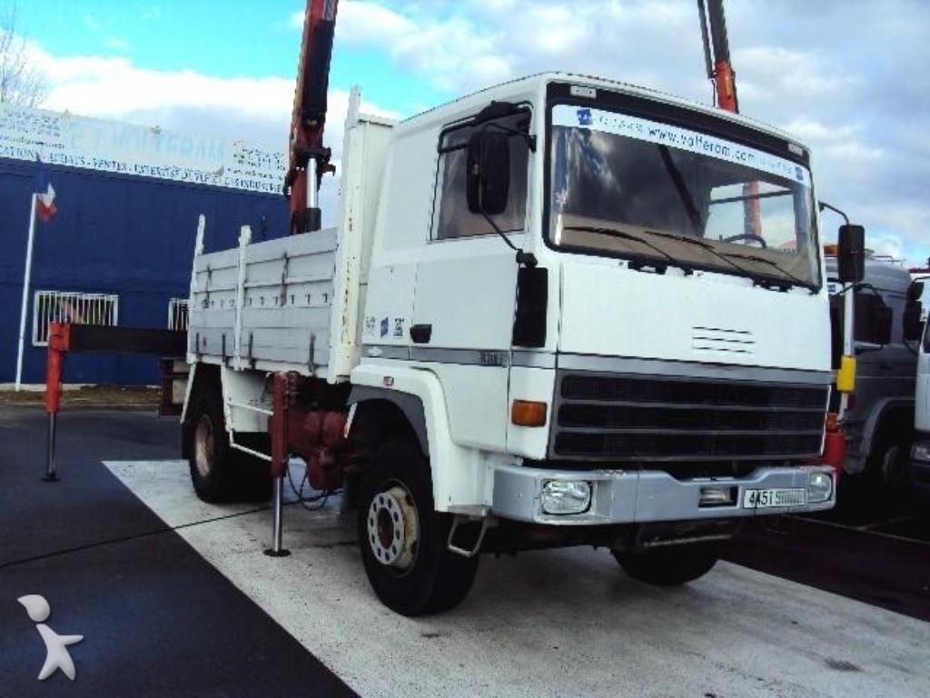 Renault R310 4x2  ,VOLVO F88 kipper, SCANIA 144 V8 trekker, Auto's, Vrachtwagens, Wit, Particulier, Te koop, Handgeschakeld