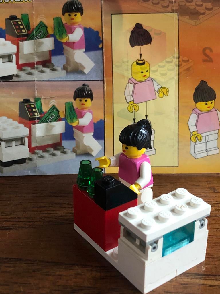 Lego 2885 ijswinkel met Minifiguur - Compleet!, Ophalen of Verzenden, Zo goed als nieuw, Complete set, Lego
