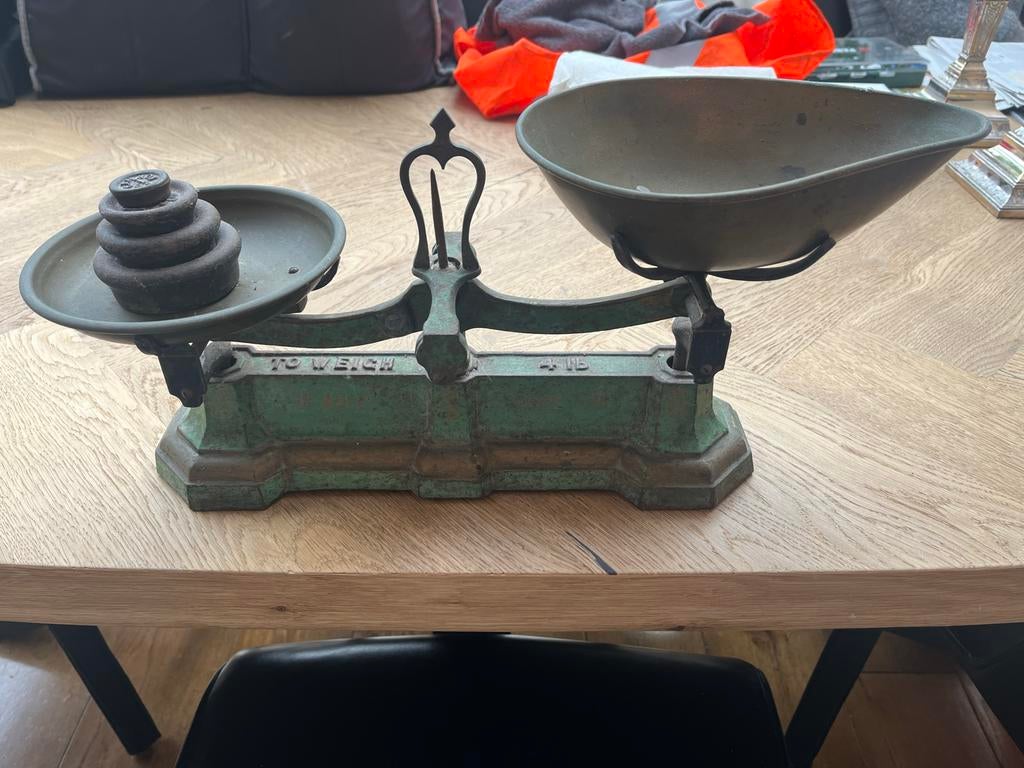 Antieke Weegschaal Kings Lynn, Antiek en Kunst, Ophalen of Verzenden, Brons