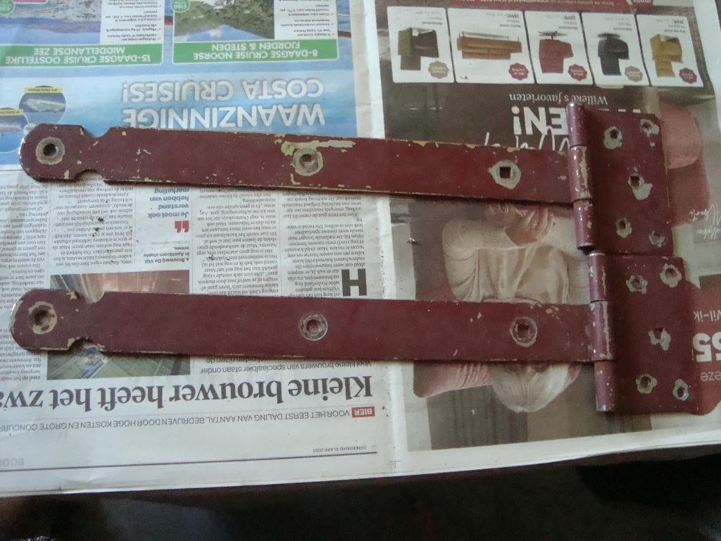 2 poort scharnieren, Doe-het-zelf en Verbouw, Ophalen of Verzenden, Zo goed als nieuw, IJzer
