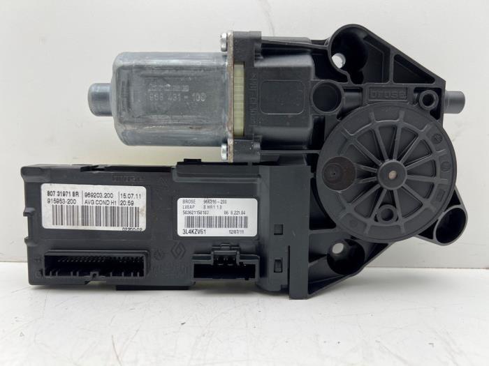 Raammotor Portier van een Renault Clio, Gebruikt, -, Renault, -