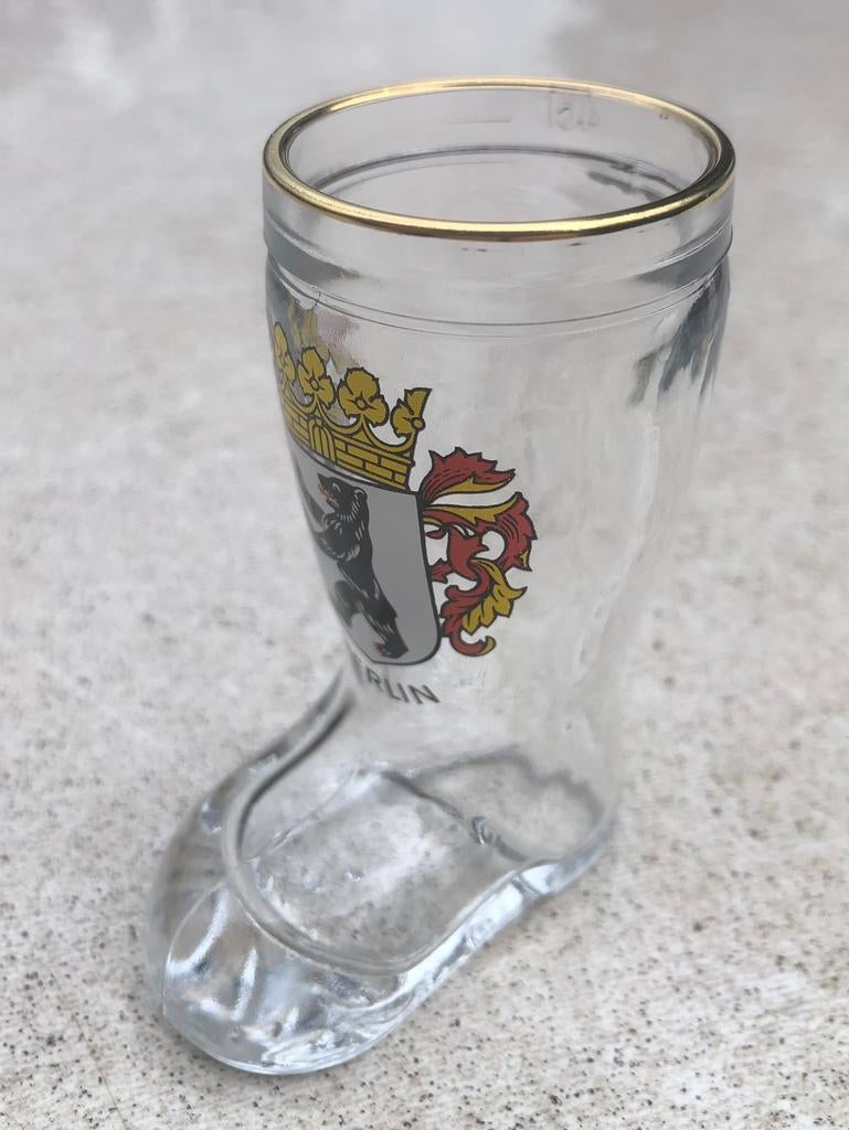 Kleine laars bierglas Berlin / Berlijn / glas, Verzamelen, Biermerken, Ophalen of Verzenden, Zo goed als nieuw, Glas of Glazen