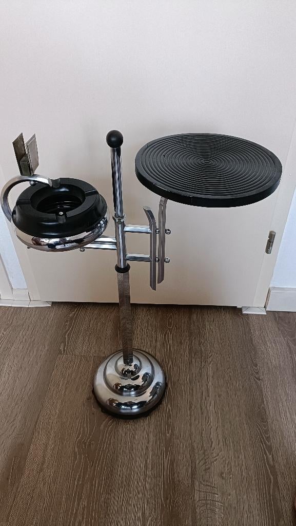 art deco rooktafeltje, Ophalen