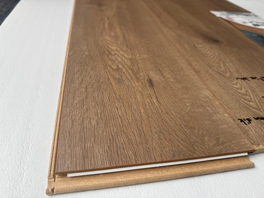 Waterbestendig 10mm dik laminaat Bruin Eik 791 €14,95m2, 75 m² of meer, Nieuw, Ophalen of Verzenden, Laminaat