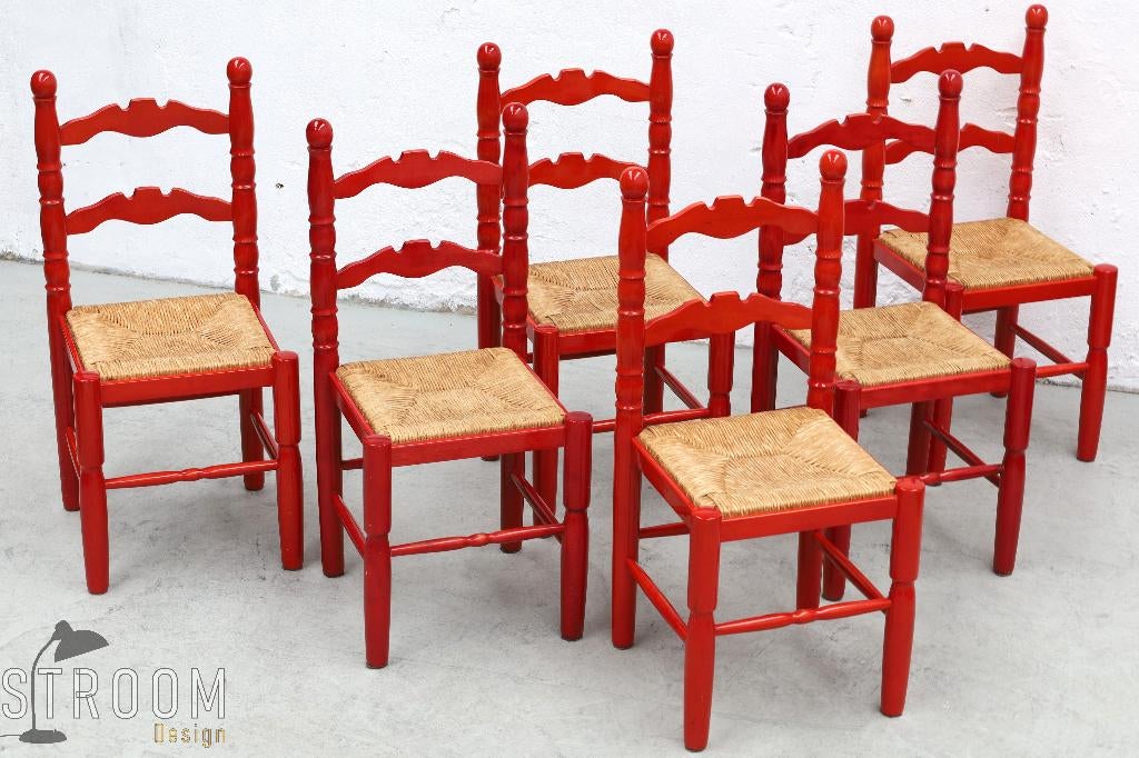 70's Hoogglans Rode Stoelen Biezen zitting Vintage Design, Huis en Inrichting, Stoelen, Ophalen, Gebruikt, Bruin, Cassina B&B Italia Vitra Eames Carimate Magistretti Togo Retro
