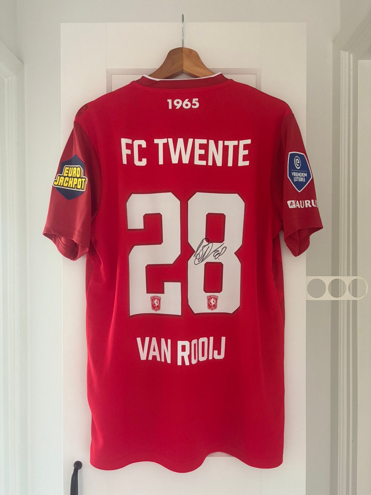 FC Twente Matchworn Thuisshirt 2025/26 Bart Van Rooij, Ophalen of Verzenden, Zo goed als nieuw, F.C. Twente, Shirt