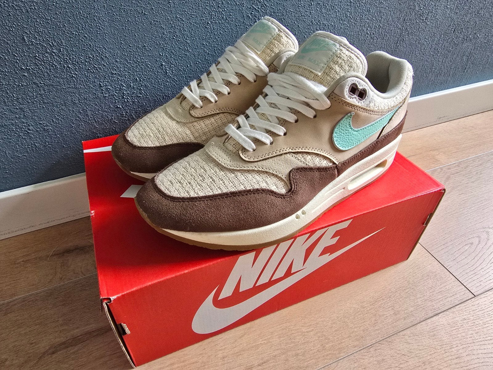 Nike Air Max 1 PRM "Crepe Hemp" - Maat 43, Kleding | Heren, Schoenen, Nike air max, Bruin, Ophalen of Verzenden, Sneakers of Gympen