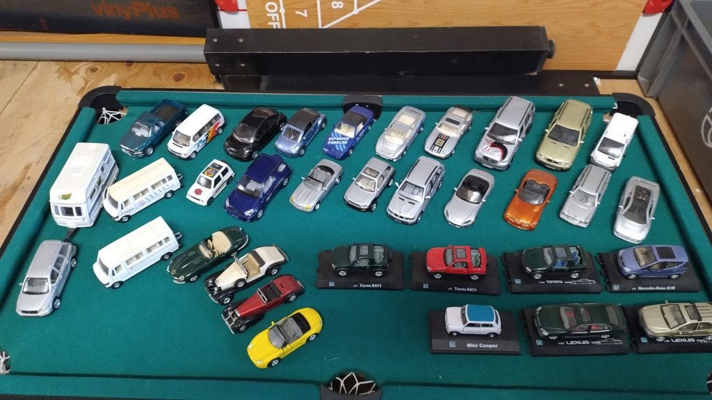 Modelauto's Auto's  Caravan Bussen - diverse modellen, Ophalen, Gebruikt, Auto