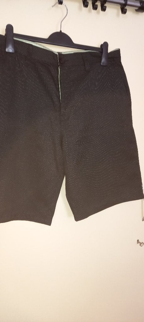 Live the search korte broek maat 36, Ophalen, Zwart, Overige maten, Zo goed als nieuw