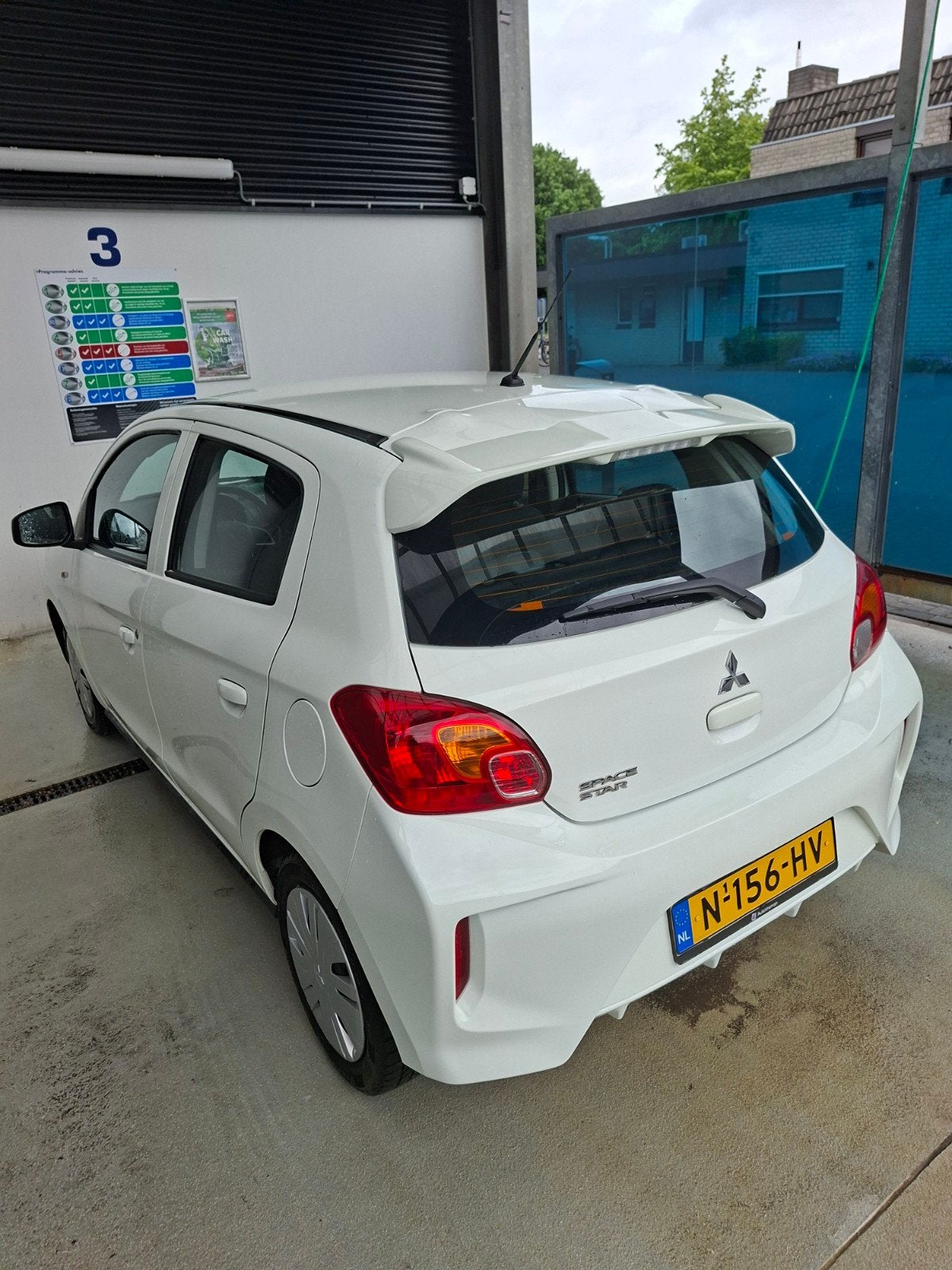 Mitsubishi Space Star 1.2 Mivec Cleartec As&g 71pk 2021 Wit, Auto's, Voorwielaandrijving, 200 kg, 850 kg, Wit