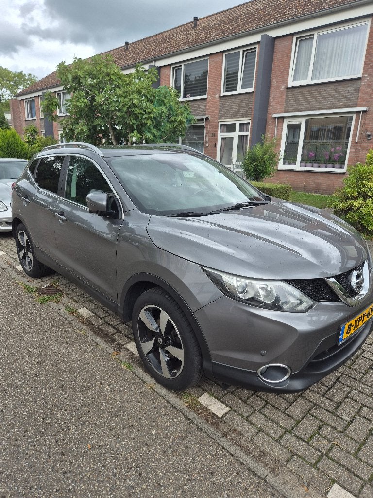 Nissan Qashqai 1.2 DIG-T 2WD 2014 – 2 Sets Velgen, Voorwielaandrijving, Euro 5, 4 cilinders, Origineel Nederlands