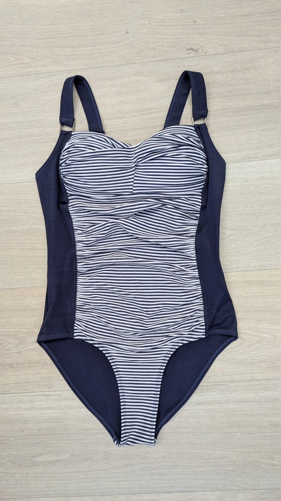Hunkemöller gestreepte badpak - Zo goed als nieuw, Kleding | Dames, Badmode en Zwemkleding, Blauw, Badpak, Ophalen of Verzenden