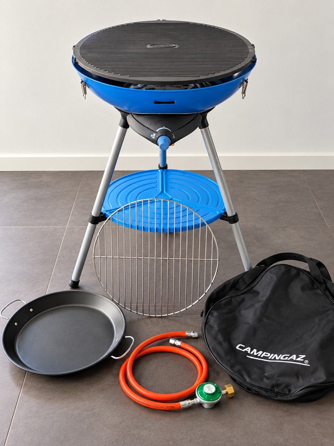 Campingaz Party Grill 600 met paellapan en accessoires, Ophalen of Verzenden, Gebruikt, Campingaz, Met accessoires