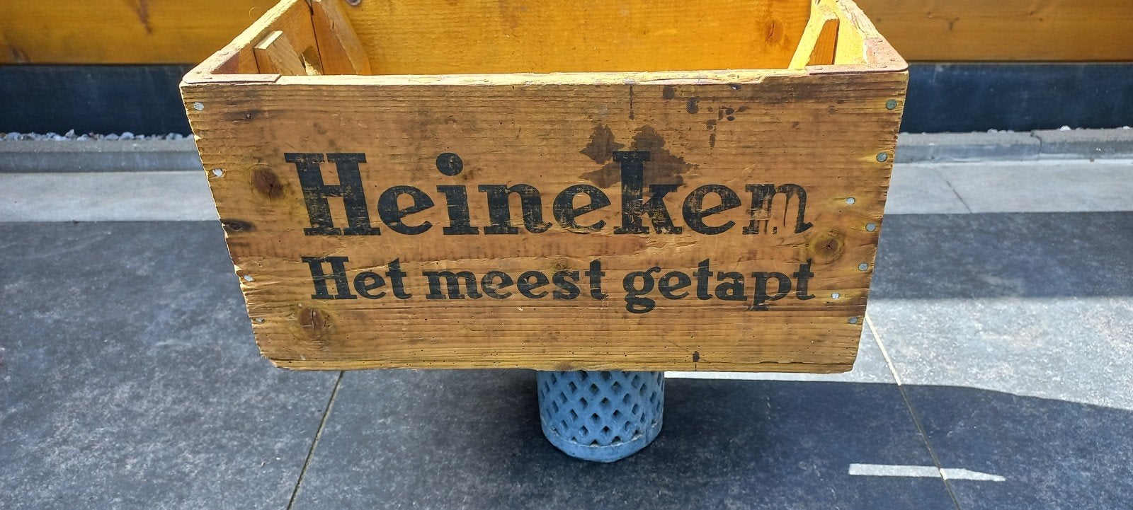 te koop een oud Heineken kratje., Verzamelen, Ophalen, Heineken