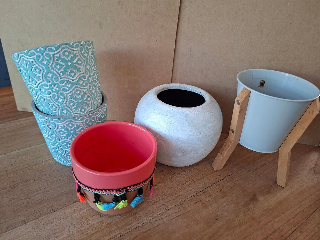 5 bloempotten voor binnen, Tuin en Terras, Bloempotten, Gebruikt, Aardewerk, Binnen, Minder dan 40 cm, Minder dan 25 cm, Rond