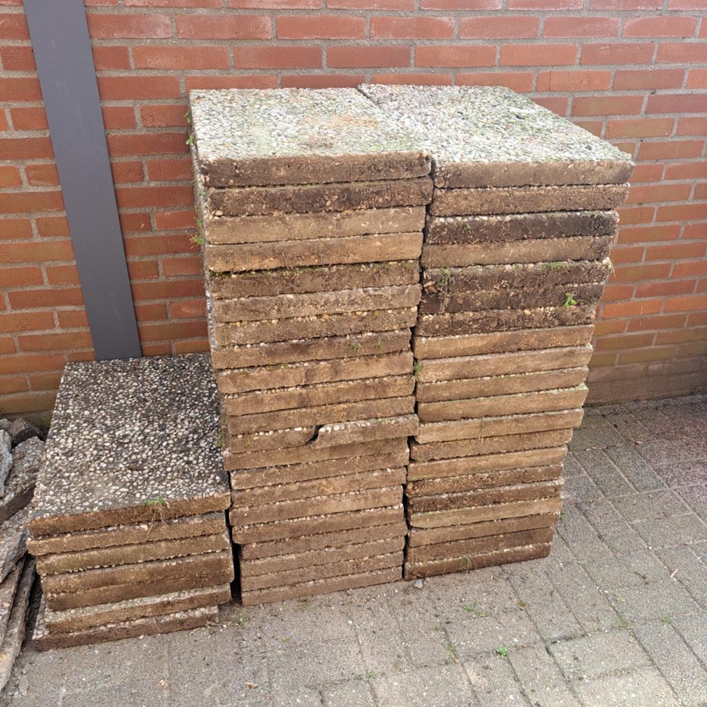 Stenen grindtegels klinkers gratis afhalen, Ophalen, Minder dan 10 m²