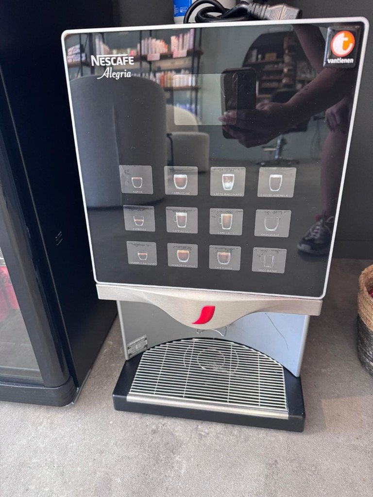 Nescafé Alegria FTP 30 koffiemachine, 10 kopjes of meer, Ophalen, Gebruikt, Koffiemachine